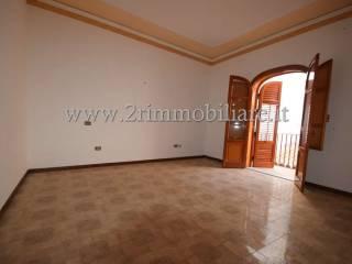 Appartamento buono stato, primo piano, Centro, Mazara del Vallo — foto 4 di 25
