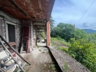 Villa unifamiliare via Usurana, 29, Calice al Cornoviglio — foto 4 di 39