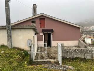 Villa unifamiliare 130 m², Montenero Val Cocchiara — foto 25 di 30