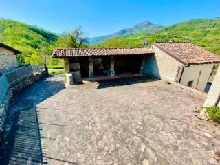 Rustico 290 m², Bobbio