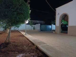 Villa unifamiliare viale Dei Pini No Number, San Pietro in Bevagna, Manduria — foto 18 di 23