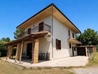 Villa unifamiliare Contrada Colle Santa Maria, Mosciano Sant'Angelo — foto 19 di 23