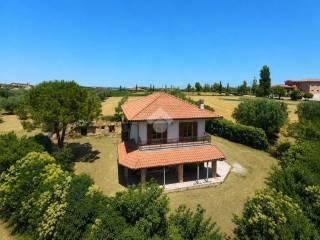 Villa unifamiliare Contrada Colle Santa Maria, Mosciano Sant'Angelo — foto 16 di 23