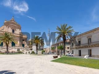 Terratetto unifamiliare via Cairoli 1, Centro, Ispica — foto 5 di 51