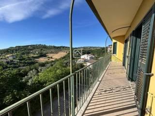 Appartamento via Calcazanco, Centro, Mirabella Eclano — foto 5 di 34
