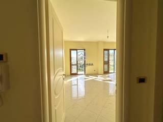 Appartamento via Calcazanco, Centro, Mirabella Eclano — foto 3 di 34