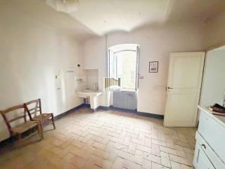 Terratetto unifamiliare 150 m², da ristrutturare, Orvieto — foto 2 di 4