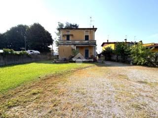 Terratetto unifamiliare via Cavour 42, Centro, Robecco d'Oglio — foto 44 di 45