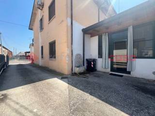 Terratetto unifamiliare via Roma, 150, Centro, Salizzole — foto 10 di 14