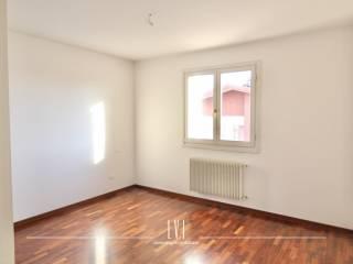 Appartamento via Esterino Dalla Francesca 21, Centro, San Donà di Piave — foto 8 di 50