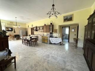 Villa unifamiliare Strada Statale 16 Adriatica, Salice Nuovo, Foggia — foto 10 di 34