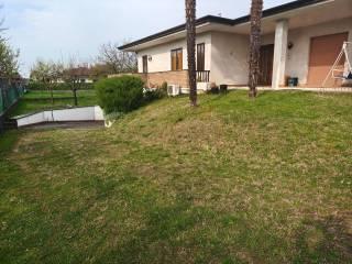 Villa a schiera via Bindo Chiurlo 26, Corno di Rosazzo — foto 9 di 10