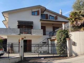 Villa plurifamiliare, buono stato, 355 m², Osimo — foto 42 di 52