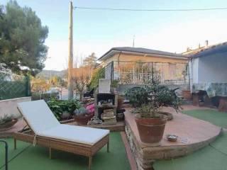 Terratetto unifamiliare 120 m², buono stato, Centro, Sirolo