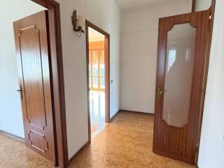 Appartamento via Monte Pasubio 7, Centro, Quinto Vicentino — foto 3 di 26