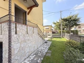 Appartamento via Monte Pasubio 7, Centro, Quinto Vicentino — foto 9 di 26