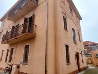 Bilocale via Sandro Pino, Centro, Valenza — foto 2 di 10