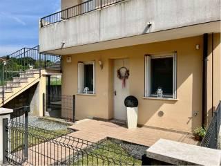 Appartamento via sille, 11, Carrè — foto 12 di 27