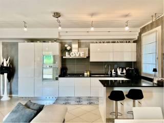 Appartamento via sille, 11, Carrè — foto 13 di 27