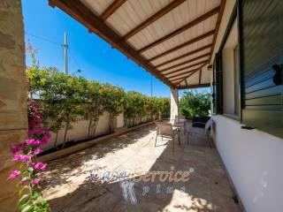 Villa unifamiliare via Amalfi, Marina Di Mancaversa Giannelli, Taviano — foto 10 di 35