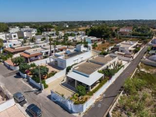 Villa unifamiliare via Amalfi, Marina Di Mancaversa Giannelli, Taviano — foto 12 di 35