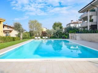 Trilocale via Pietro Calcinardi 26/a, Desenzano Centro, Desenzano del Garda — foto 12 di 13