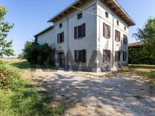 Terratetto unifamiliare frazione Castione dei Marchesi 160, Castione Marchesi, Fidenza — foto 43 di 61