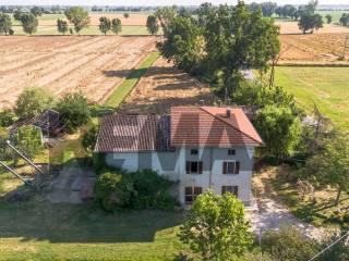 Terratetto unifamiliare frazione Castione dei Marchesi 160, Castione Marchesi, Fidenza — foto 49 di 61