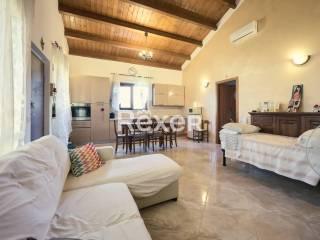 Villa unifamiliare via Sant' Antonio, 57, Centro, Ari — foto 6 di 32