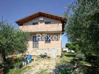 Villa unifamiliare via Sant' Antonio, 57, Centro, Ari — foto 29 di 32
