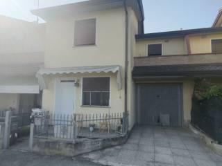 Villa a schiera 4 locali, buono stato, Ariano, Ariano nel Polesine — foto 10 di 25