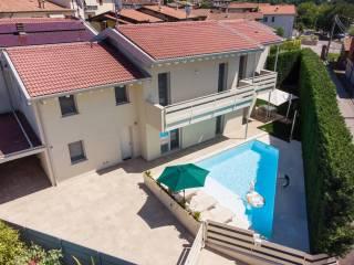 Villa unifamiliare, ottimo stato, 300 m², Centro, Castiglione delle Stiviere — foto 15 di 81