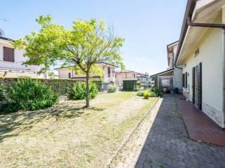 Villa plurifamiliare via Donatori di Sangue 25, Gabbiana, Marcaria — foto 11 di 24