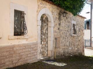 Terratetto unifamiliare via della Colombaia 3, Castelvecchio Calvisio — foto 3 di 12