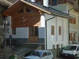 Villa plurifamiliare via Laghetto 17, San Martino Di Castrozza, Primiero San Martino di Castrozza