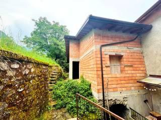 Rustico Strada Provinciale Diramazione di Bagnone, Bagnone — foto 5 di 12