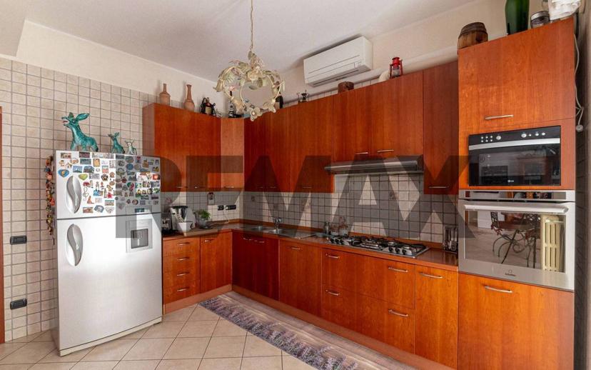 Appartamento via Carlo Santoro, Centro, Cava de' Tirreni — foto 24 di 41