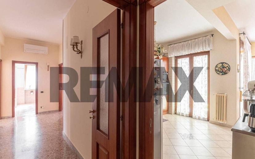Appartamento via Carlo Santoro, Centro, Cava de' Tirreni — foto 4 di 41