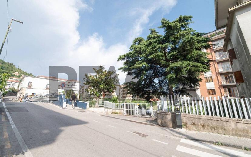 Appartamento via Carlo Santoro, Centro, Cava de' Tirreni — foto 35 di 41