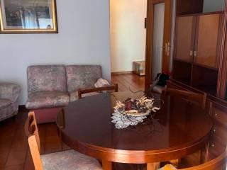 Trilocale via Vittorio Veneto, Malgrate — foto 9 di 22