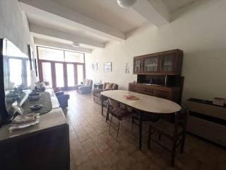 Terratetto unifamiliare 406 m², Centro, Sustinente — foto 15 di 34