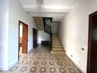 Terratetto unifamiliare 574 m², buono stato, Centro, Sustinente — foto 4 di 30