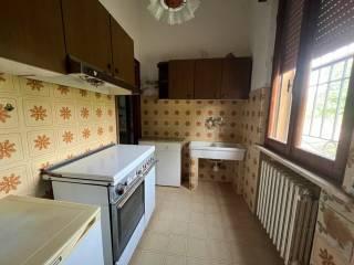 Terratetto unifamiliare 574 m², buono stato, Centro, Sustinente — foto 6 di 30