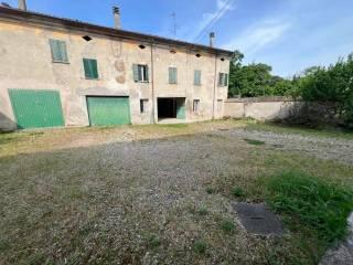 Terratetto unifamiliare 574 m², buono stato, Centro, Sustinente — foto 9 di 30