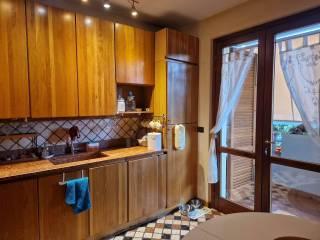 Appartamento ottimo stato, piano rialzato, Poggio a Caiano — foto 18 di 33