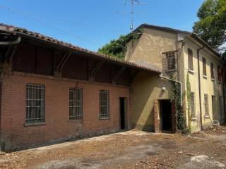 Villa unifamiliare via Cisa, Cerese, Borgo Virgilio — foto 5 di 8