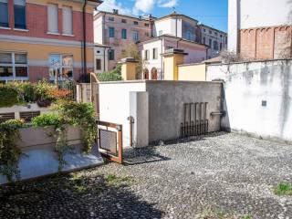 Villa unifamiliare piazza San Leonardo 12, Centro, Mantova — foto 40 di 51