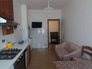 Stanza in affitto in appartamento via eraclea, 7, Catanzaro