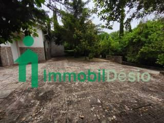 Villa bifamiliare Contrada Grutto, Tito — foto 12 di 27