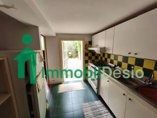 Villa bifamiliare Contrada Grutto, Tito — foto 16 di 27